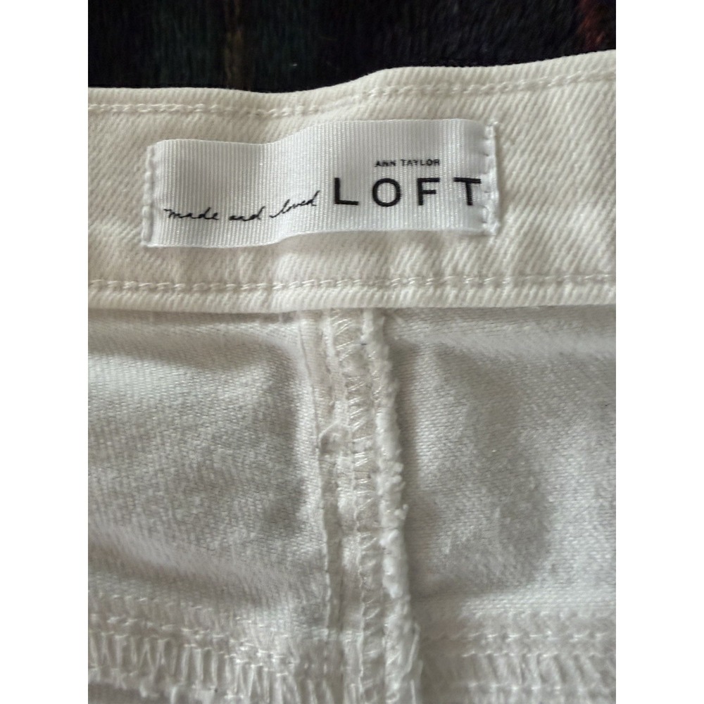 LOFT Ann Taylor White Denim Jean Shorts Women's Size 12 Mid Rise Rolled Cuff - Picture 5 of 6